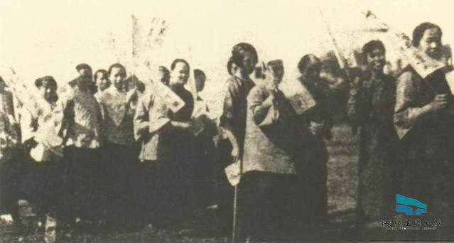 1927年三八妇女节武汉妇女游行